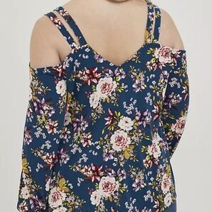 **Summer TIME**  STRAPPY COLD SHOULDER TOP - CREPE FLORAL BLUE